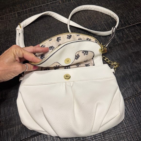 Juicy Couture Crowd Pleaser Mini Crossbody Purse Bag In Cream Ivory Crown Gold - Picture 7 of 13